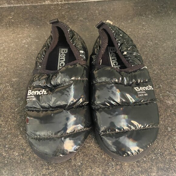 Bench Puffer Slippers - Large/X-Large - Picture 3 of 8